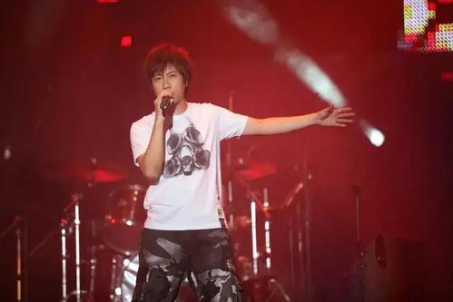 中青報 面對假唱風波，真相不該遙遠——網絡文化經營的誠信基石與監管未來